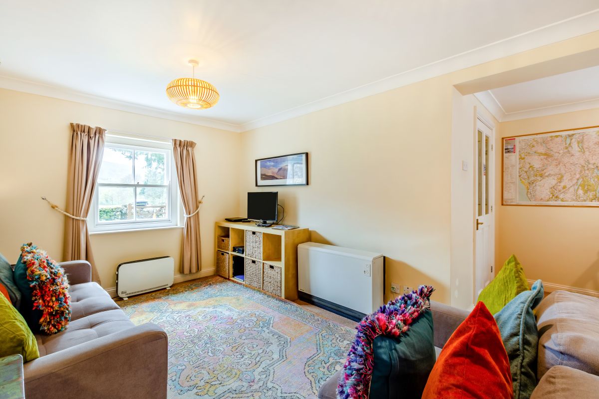 Roan Wood Cottage, listing photograph 2