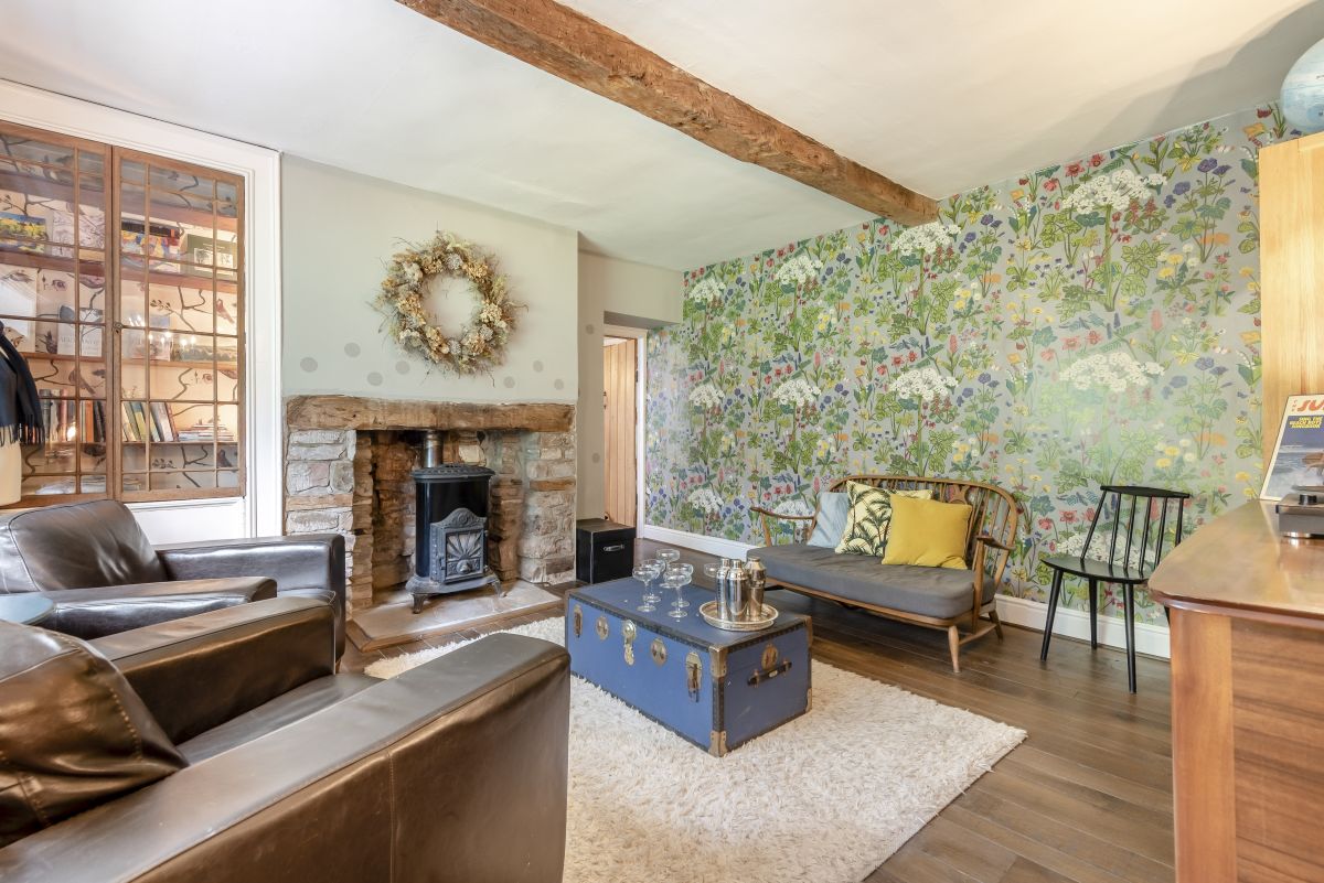 The Hay House Retreat, listing photograph 2