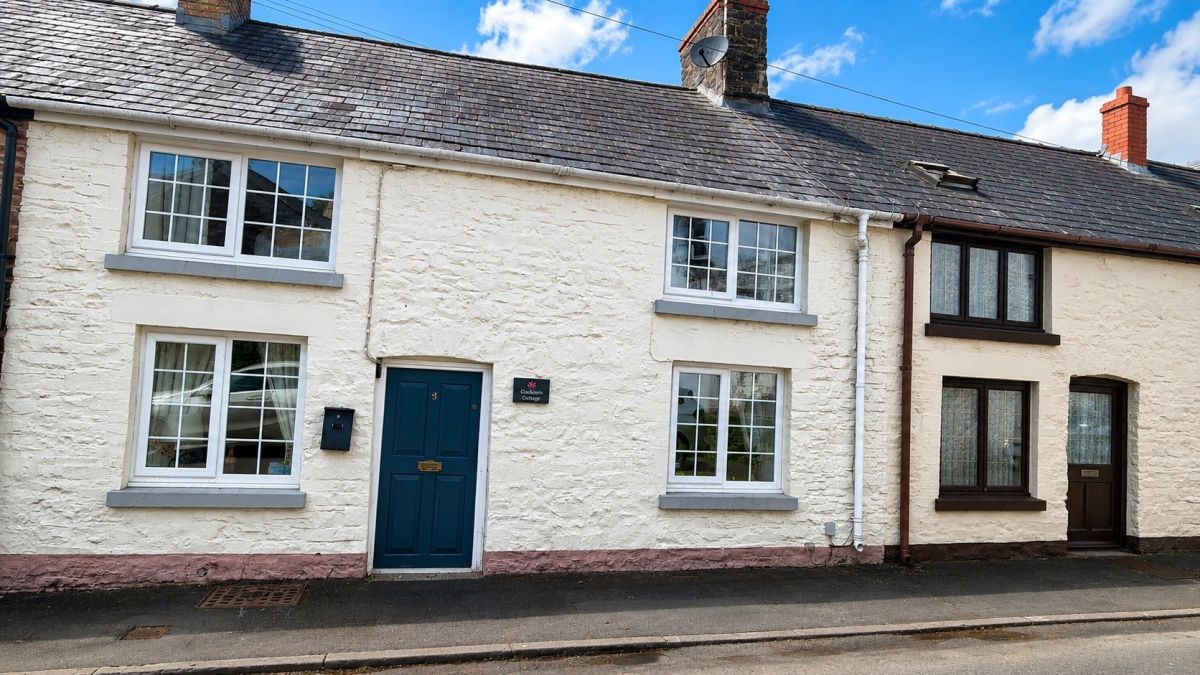 Cariad Cottage, listing photograph 2