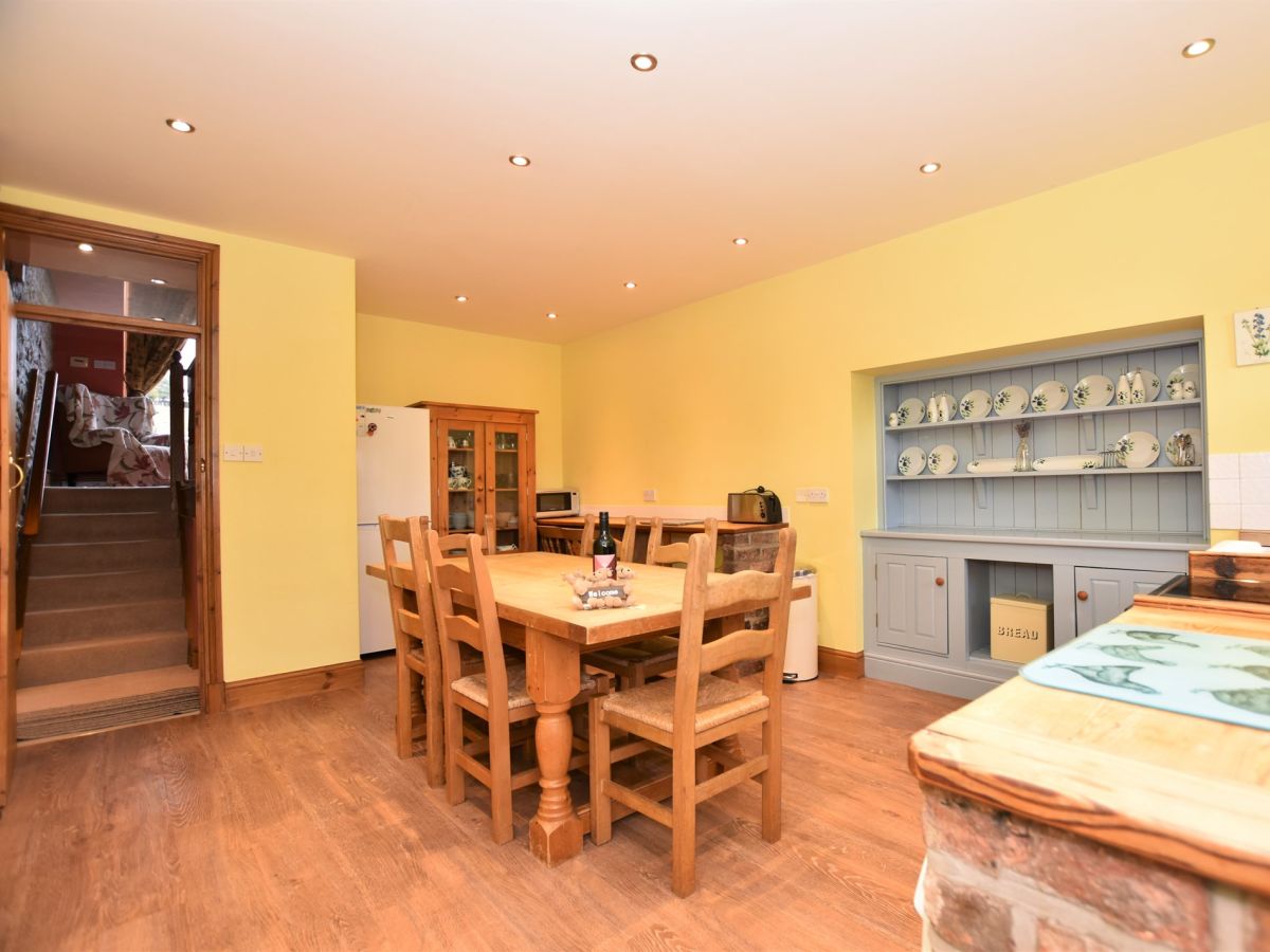 Our Spring Cottage, listing photograph 10