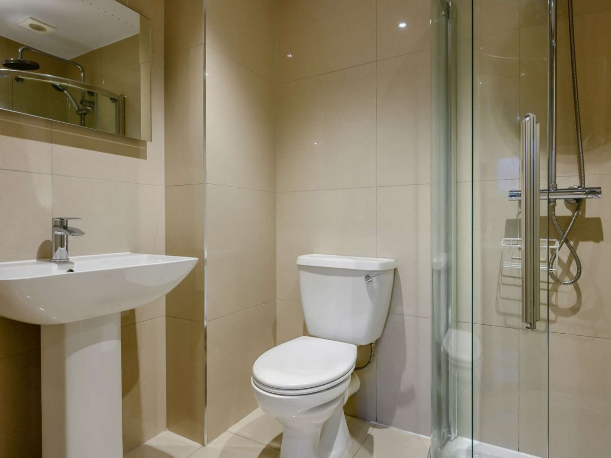 8 Myrtle Villas, listing photograph 10