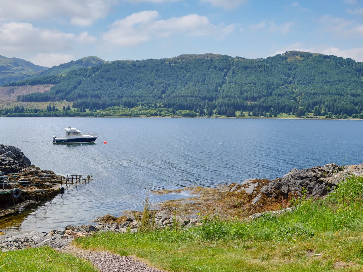 Waterside, listing photograph 11