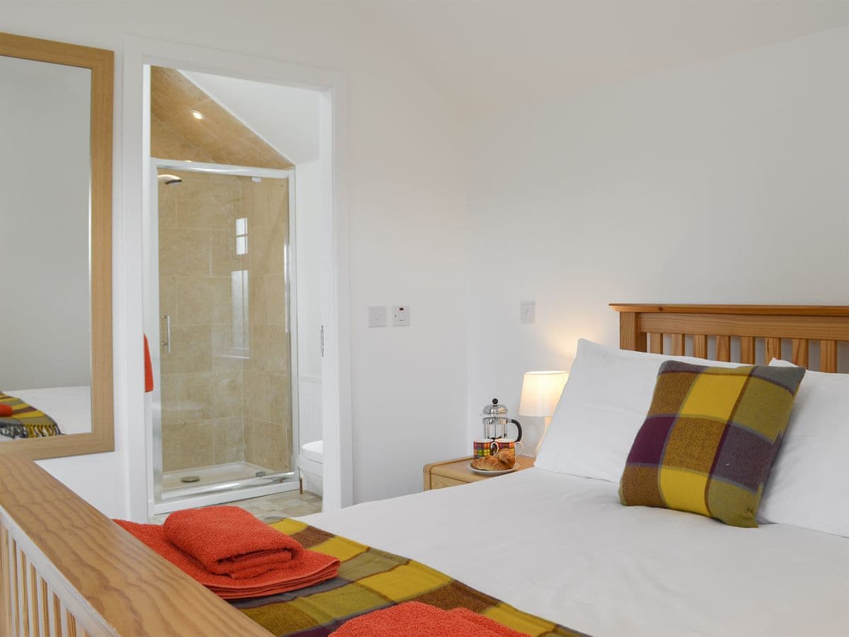 Wester Laggan Cottage, listing photograph 9