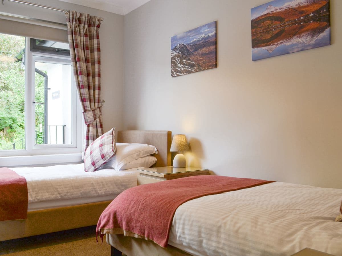 Tigh Ban, listing photograph 12