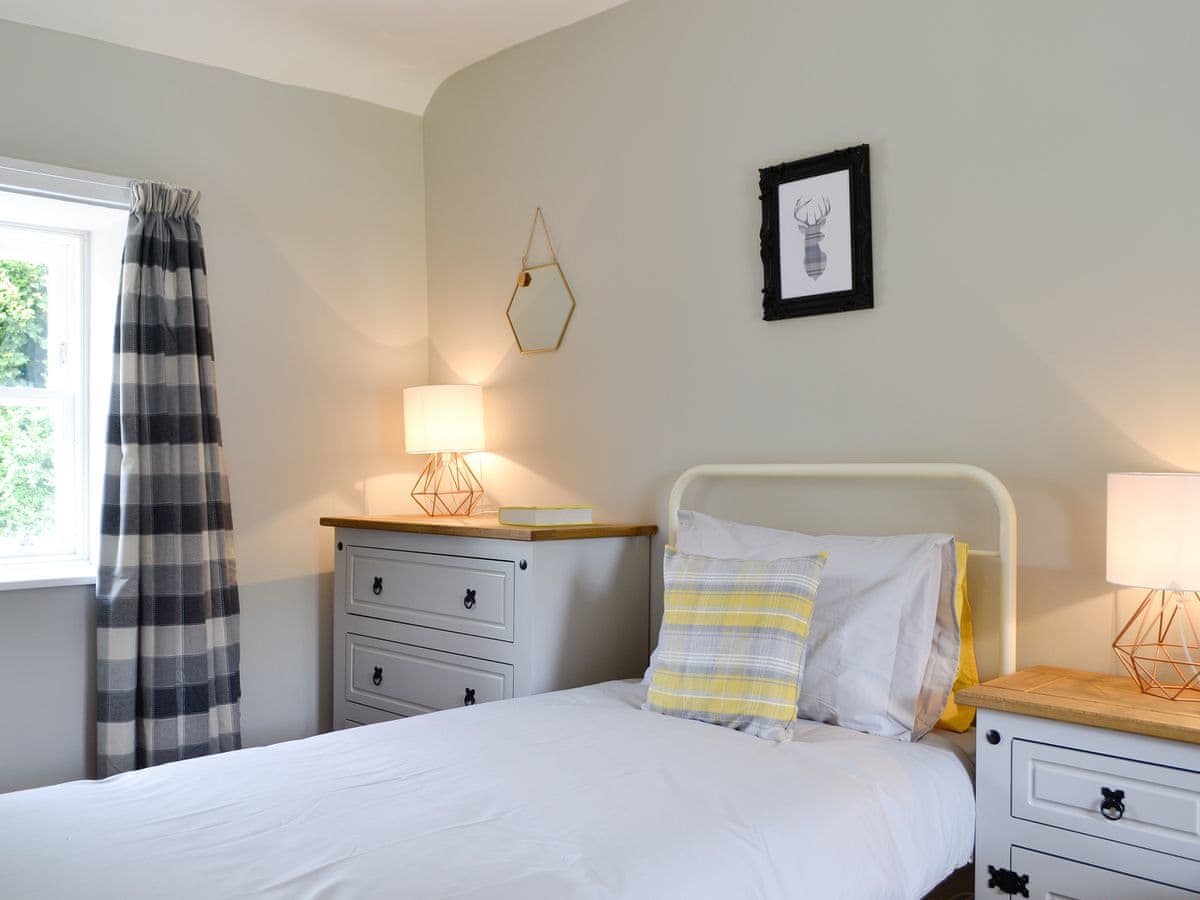 The Old School House Cottage, listing photograph 12