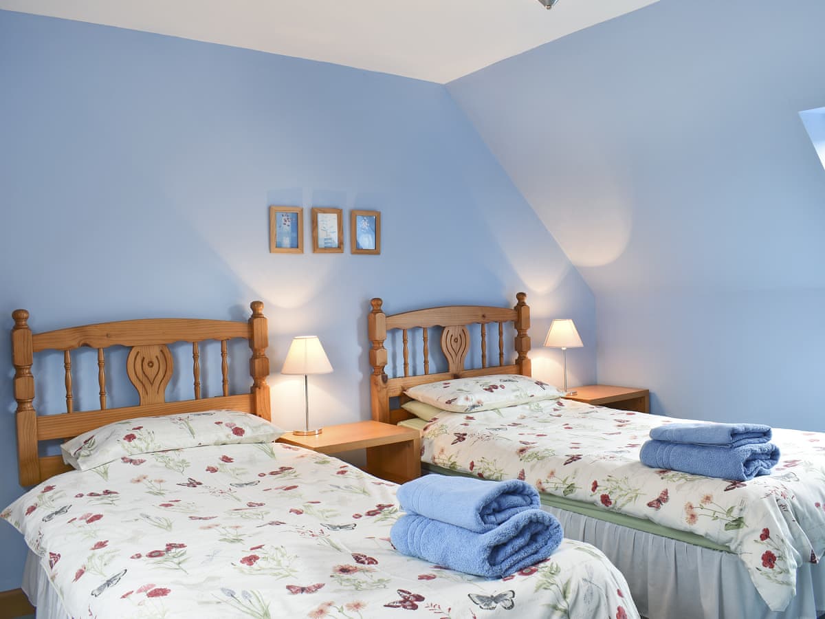 Stable Cottage, listing photograph 8