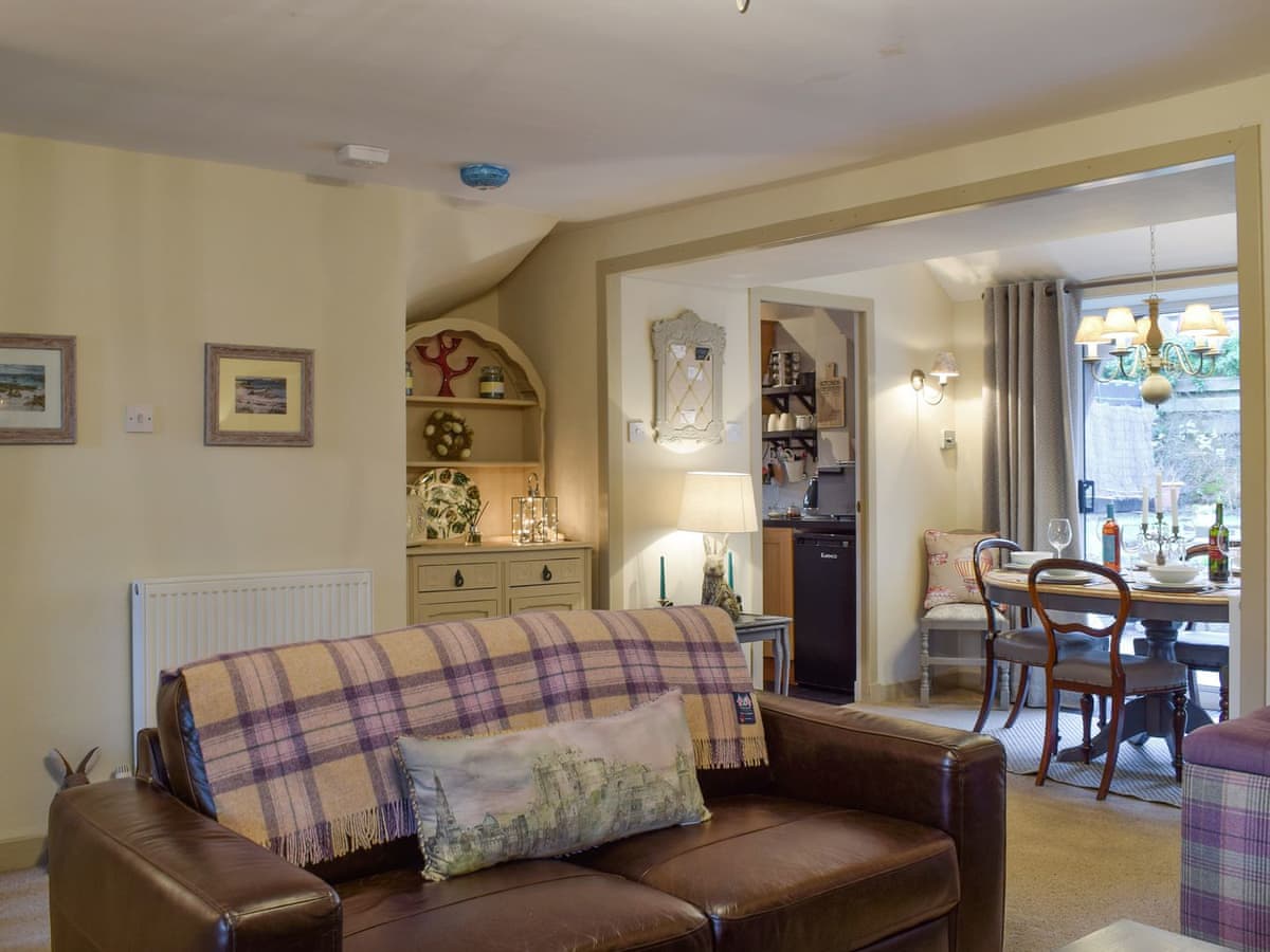 Smiddy Cottage, listing photograph 2