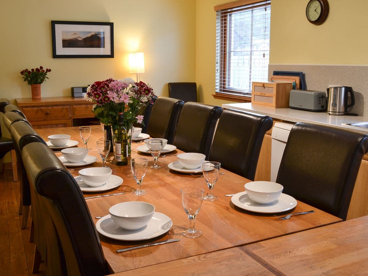 Woodland Lodge, listing photograph 4