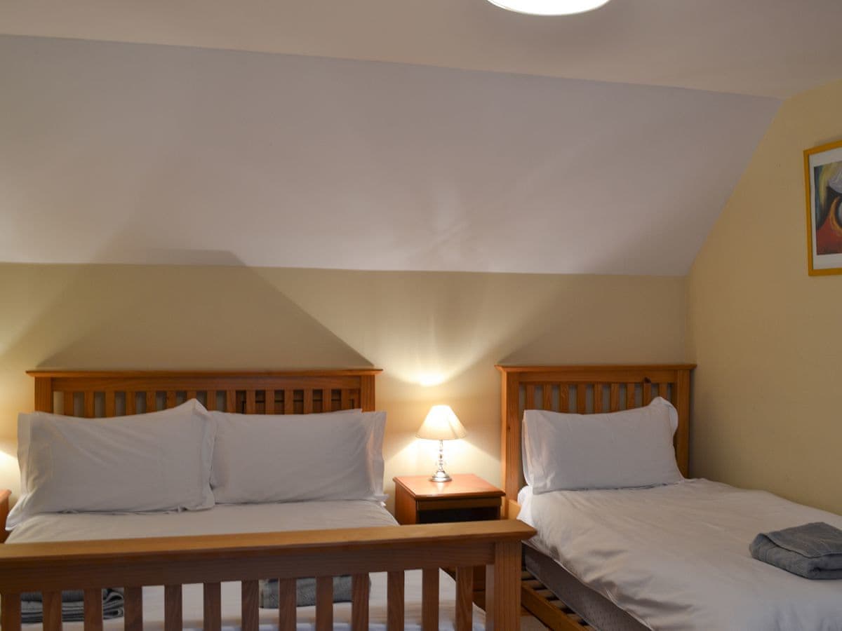 Woodland Lodge, listing photograph 8