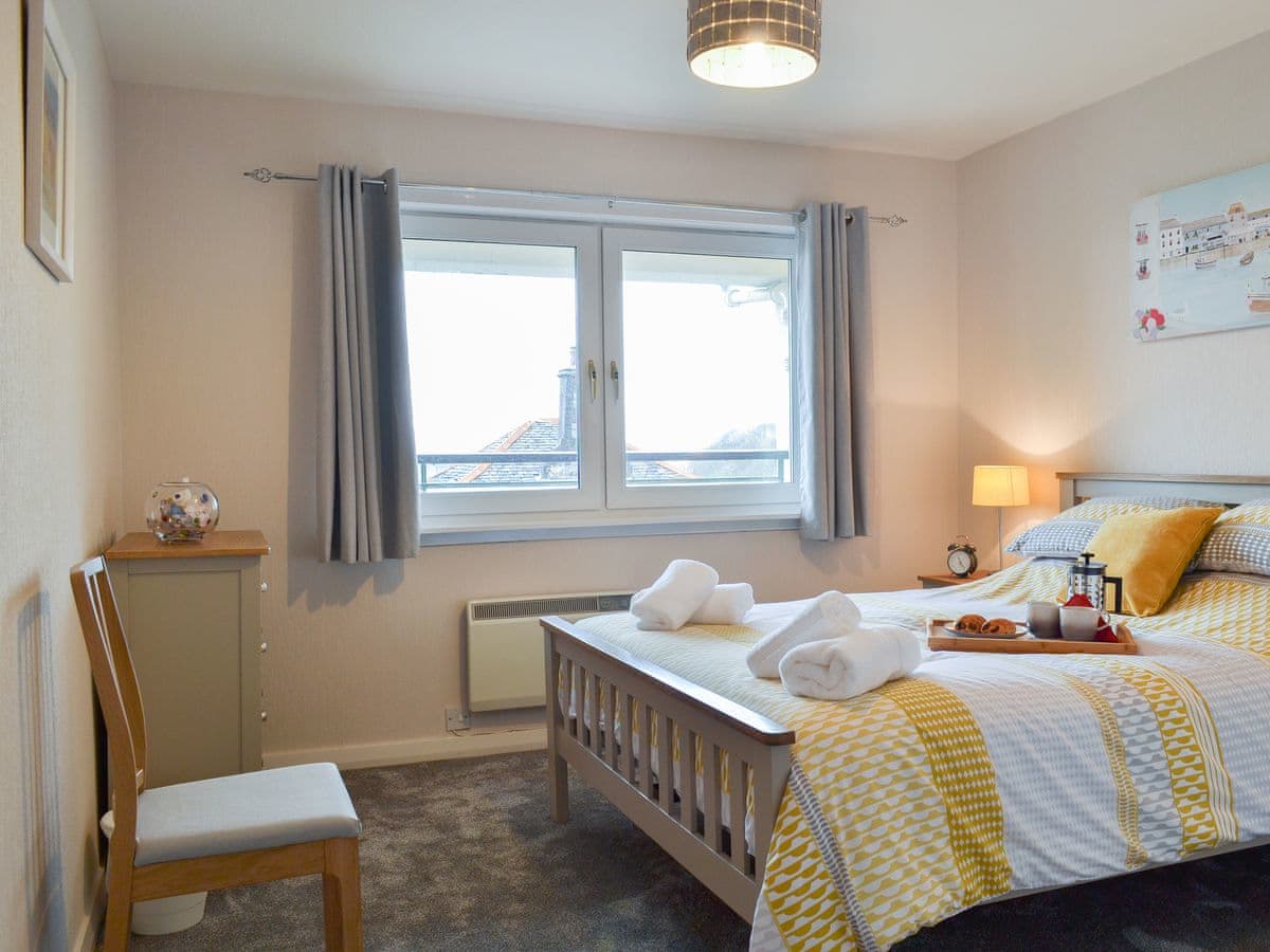 Finlaggan Apartment, listing photograph 2