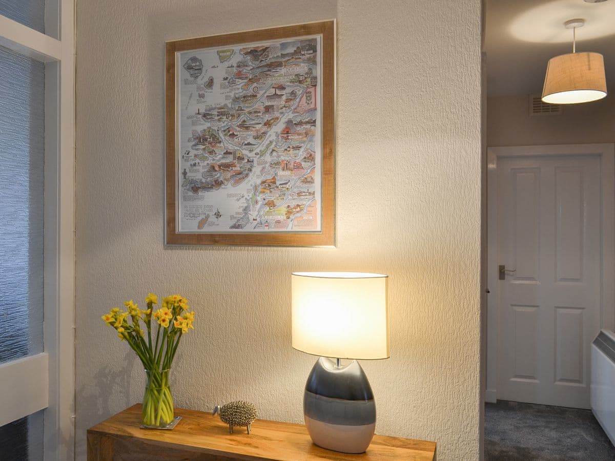 Finlaggan Apartment, listing photograph 12