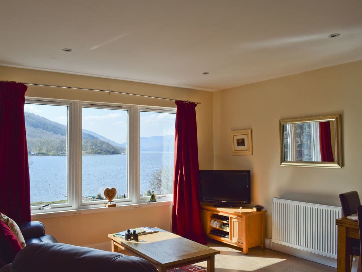 Lochearnside Lodge, listing photograph 4