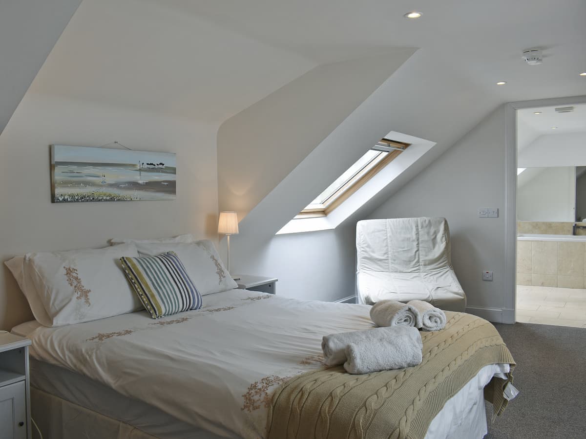 Big Beach House, listing photograph 11