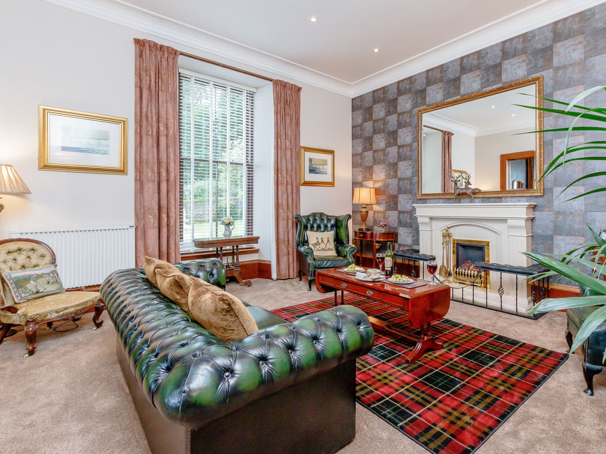 Strone House, listing photograph 5