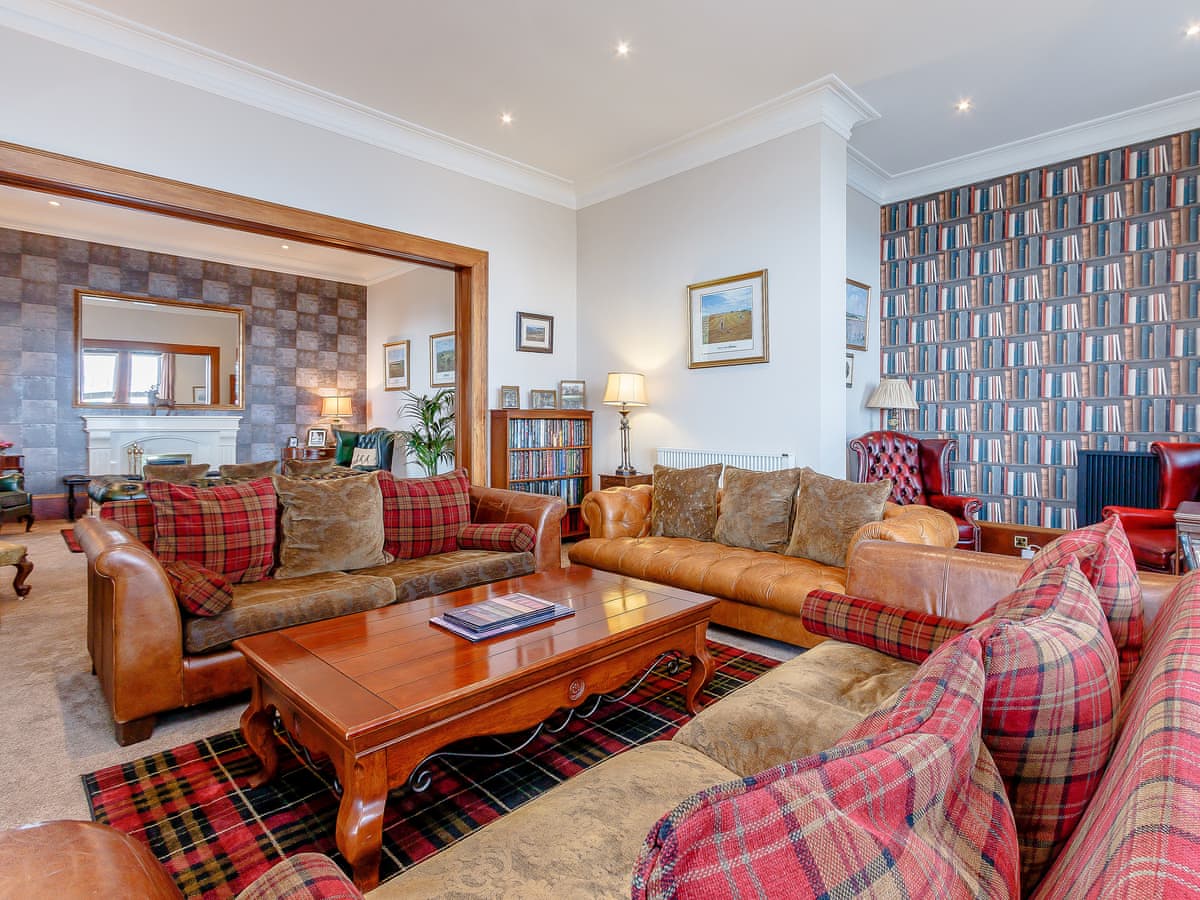 Strone House, listing photograph 8
