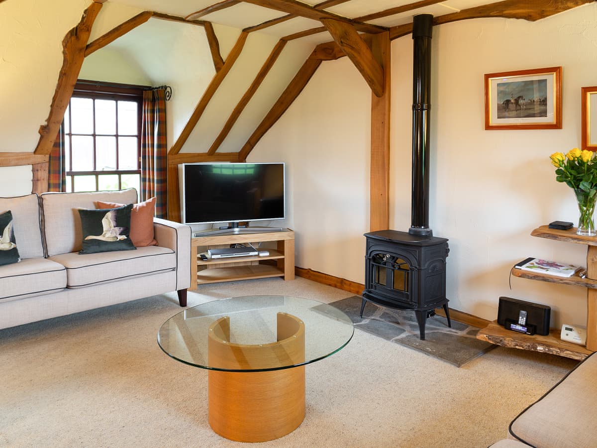 Fochy Cottage, listing photograph 3