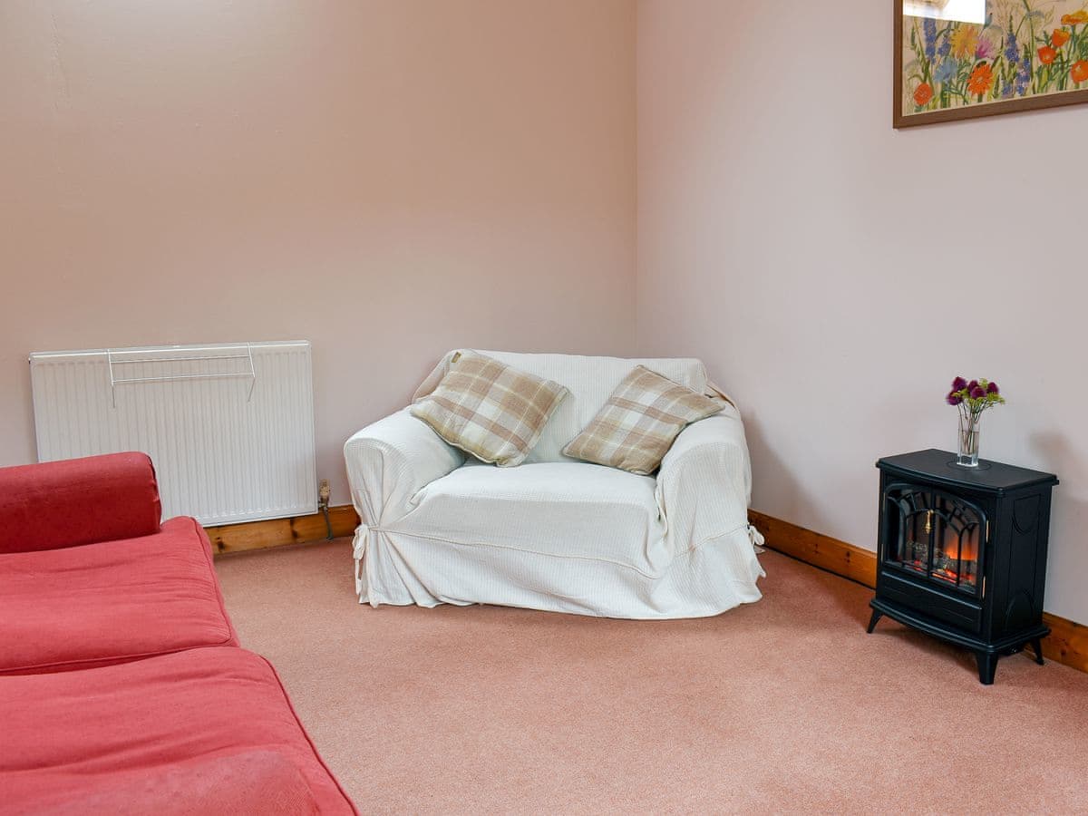 The Cottage at Cauldcoats, listing photograph 3