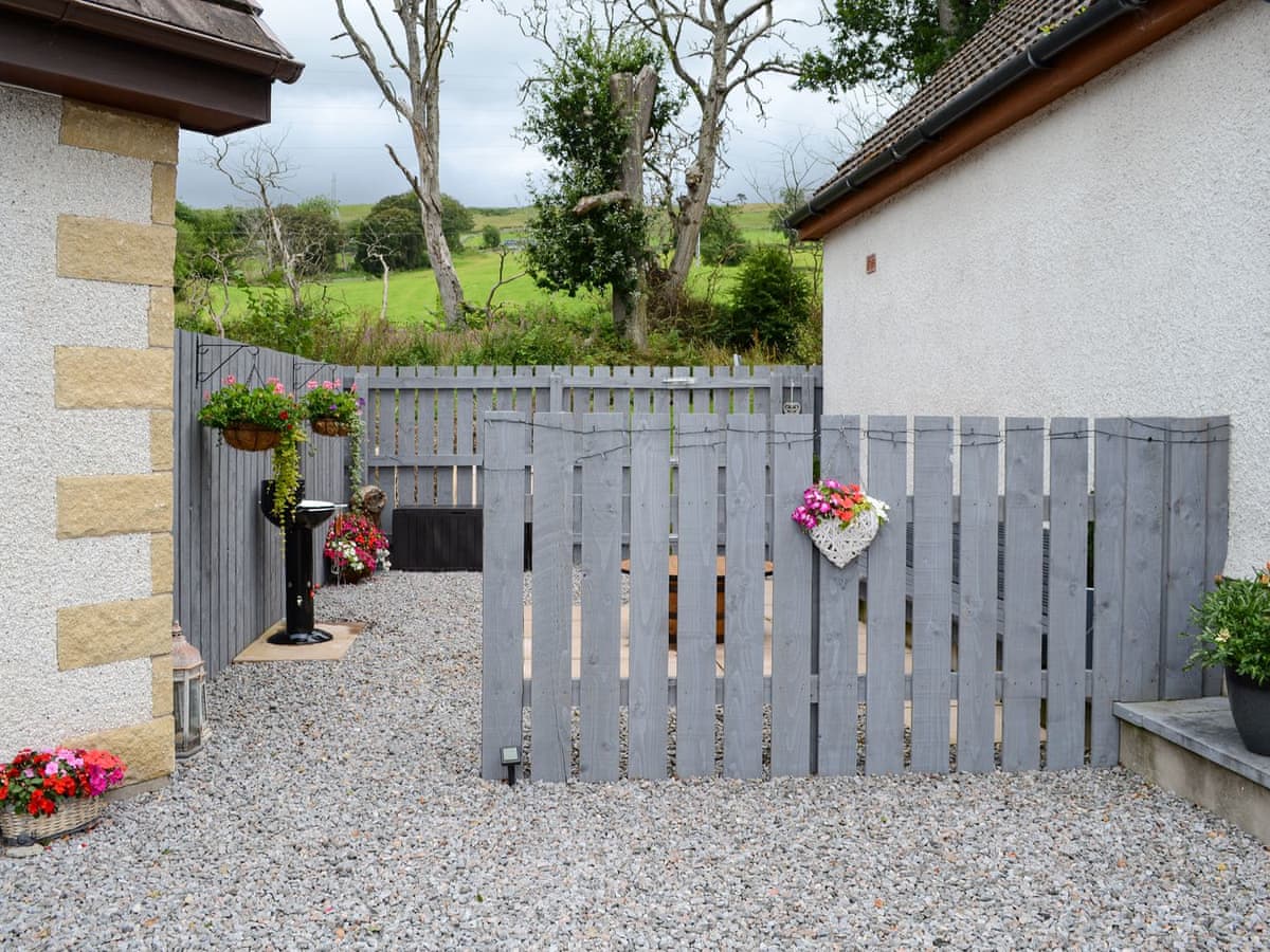 Rose Cottage, listing photograph 11
