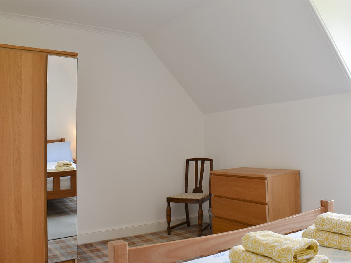 Heathfield Cottage, listing photograph 11