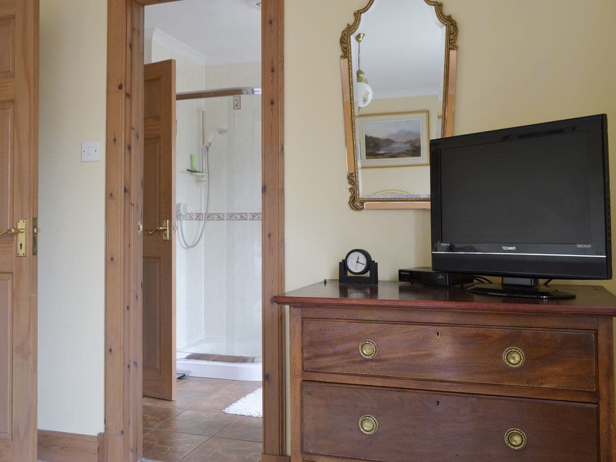 Rowan Cottage, listing photograph 11