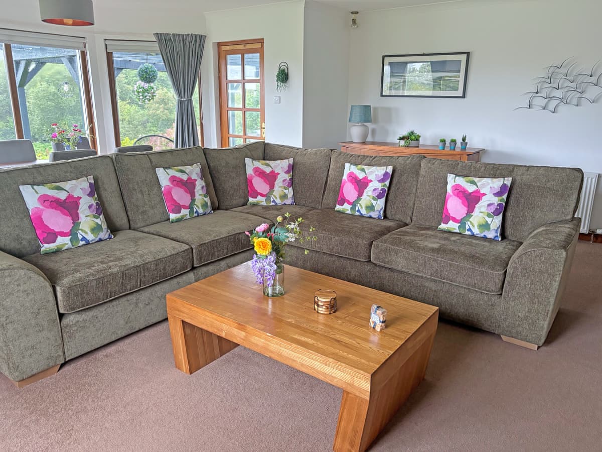 Cushendall House, listing photograph 3