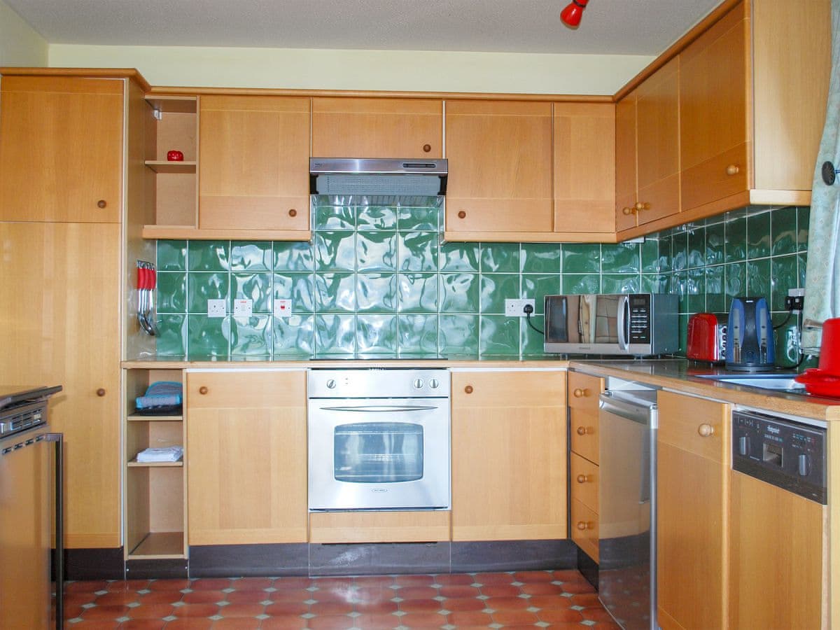 Flowerburn Holidays - Callachy Cottage, listing photograph 3