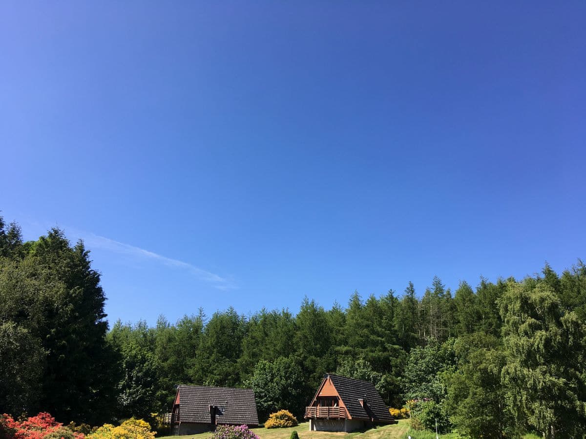 Flowerburn Holidays - Heather Lodge