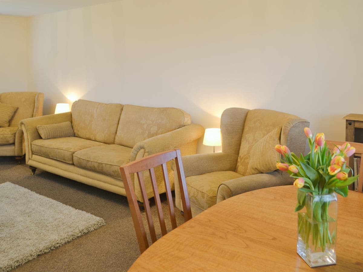 Cluaran Cottage, listing photograph 4