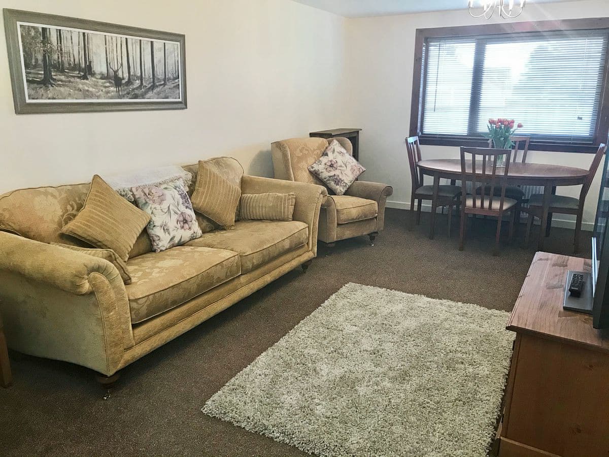 Cluaran Cottage, listing photograph 3