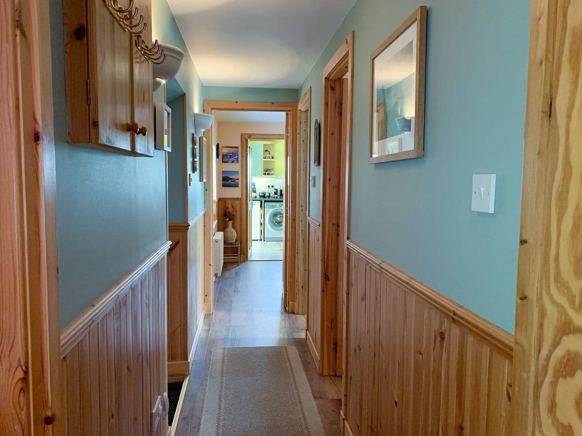 Teeny's Cottage, listing photograph 10