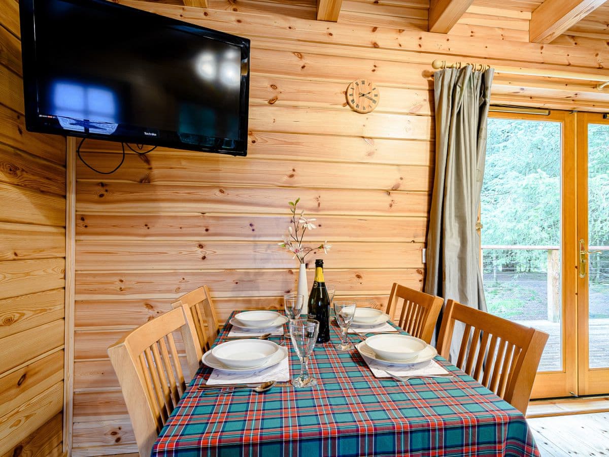Archarn Estate Lodges - Larch, listing photograph 5