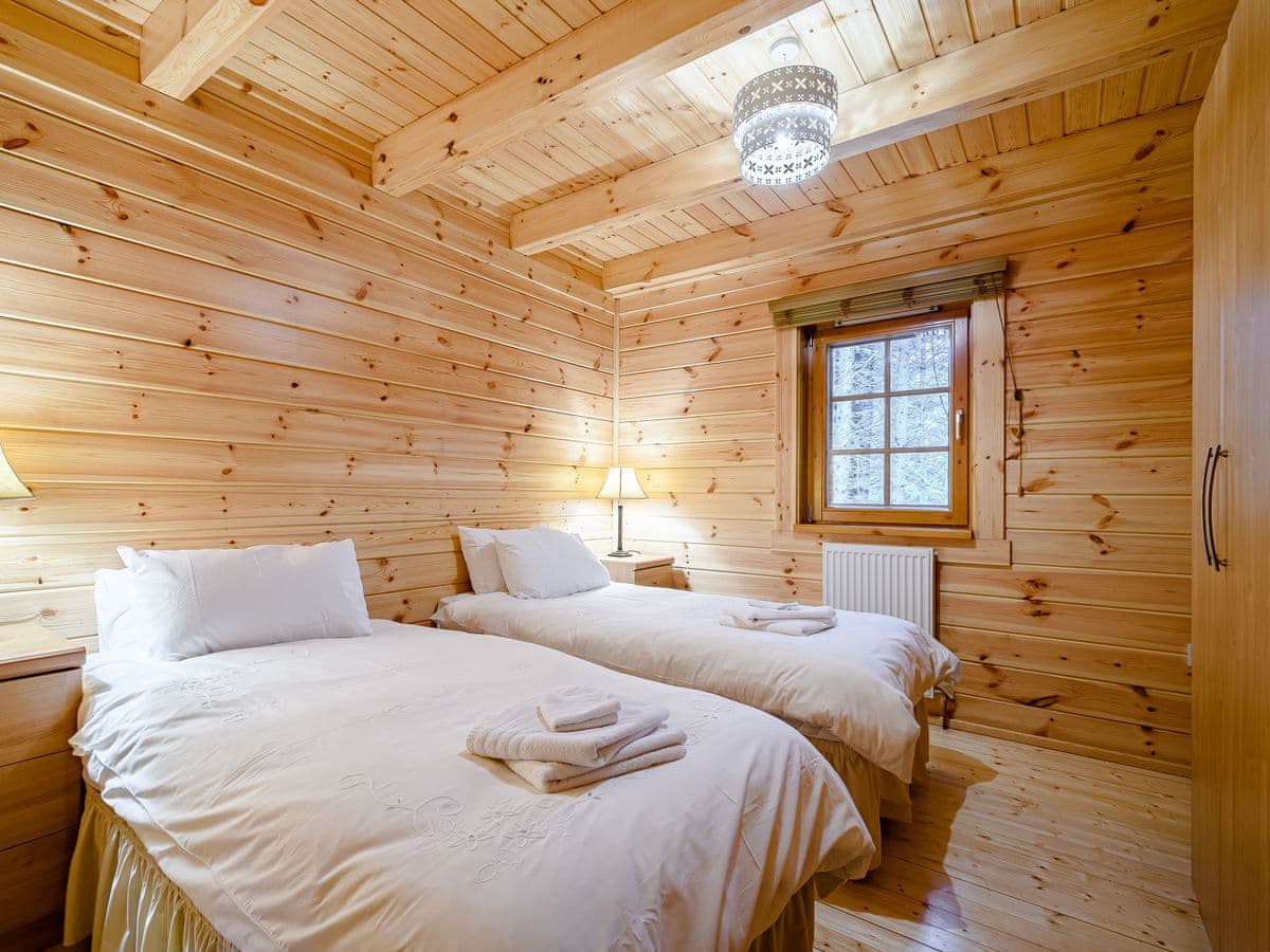 Archarn Estate Lodges - Larch, listing photograph 11