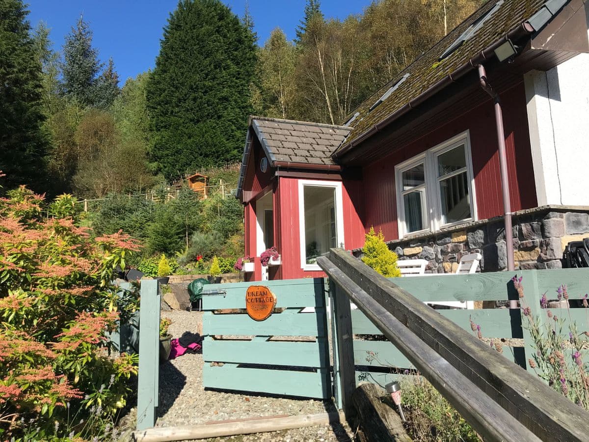 Dream Cottage, listing photograph 3