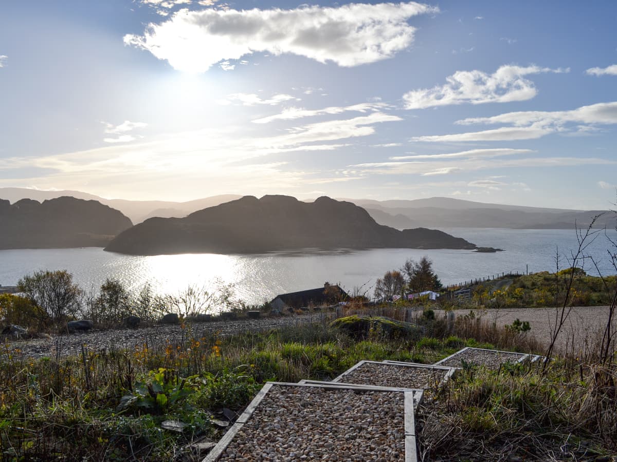 Five Diabaig - Mango Pony's Bothy, listing photograph 8