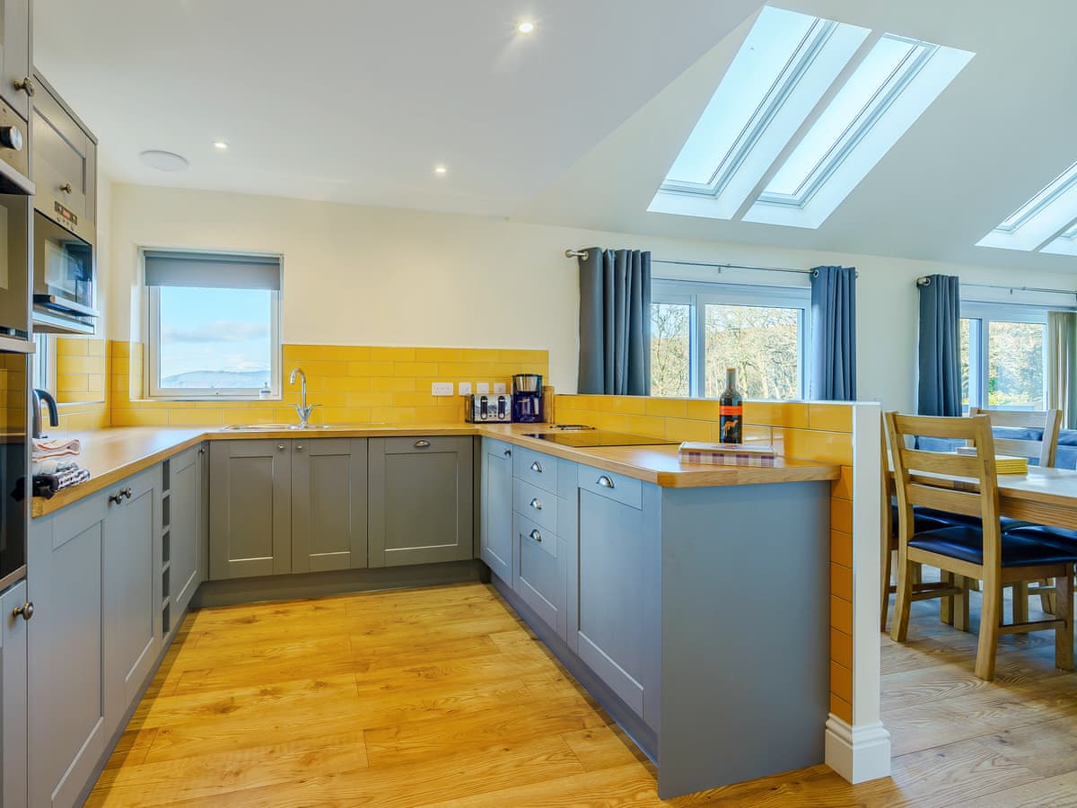 Invernahyle Cottage, listing photograph 7