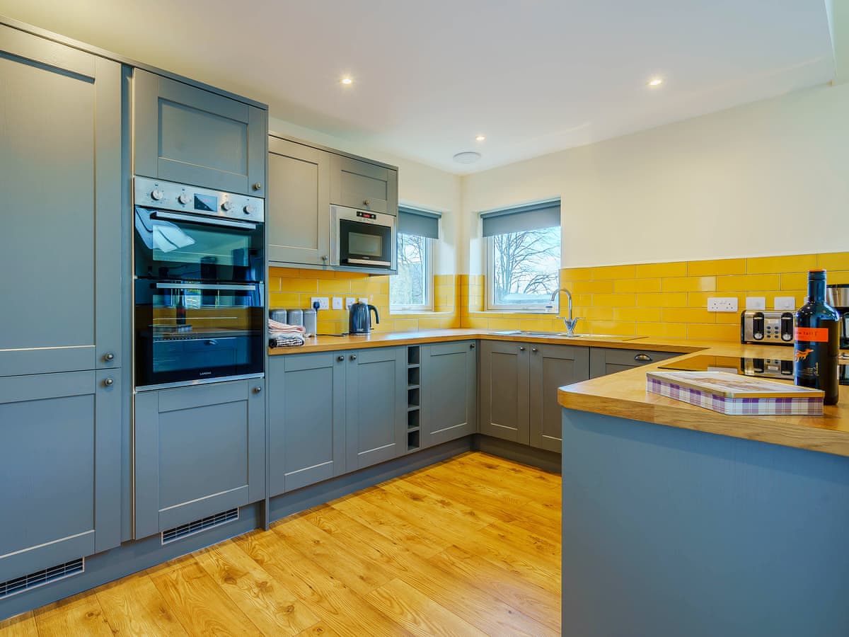 Invernahyle Cottage, listing photograph 8