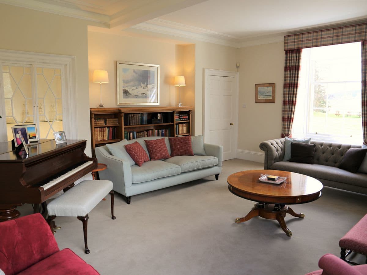 Cray House, listing photograph 2