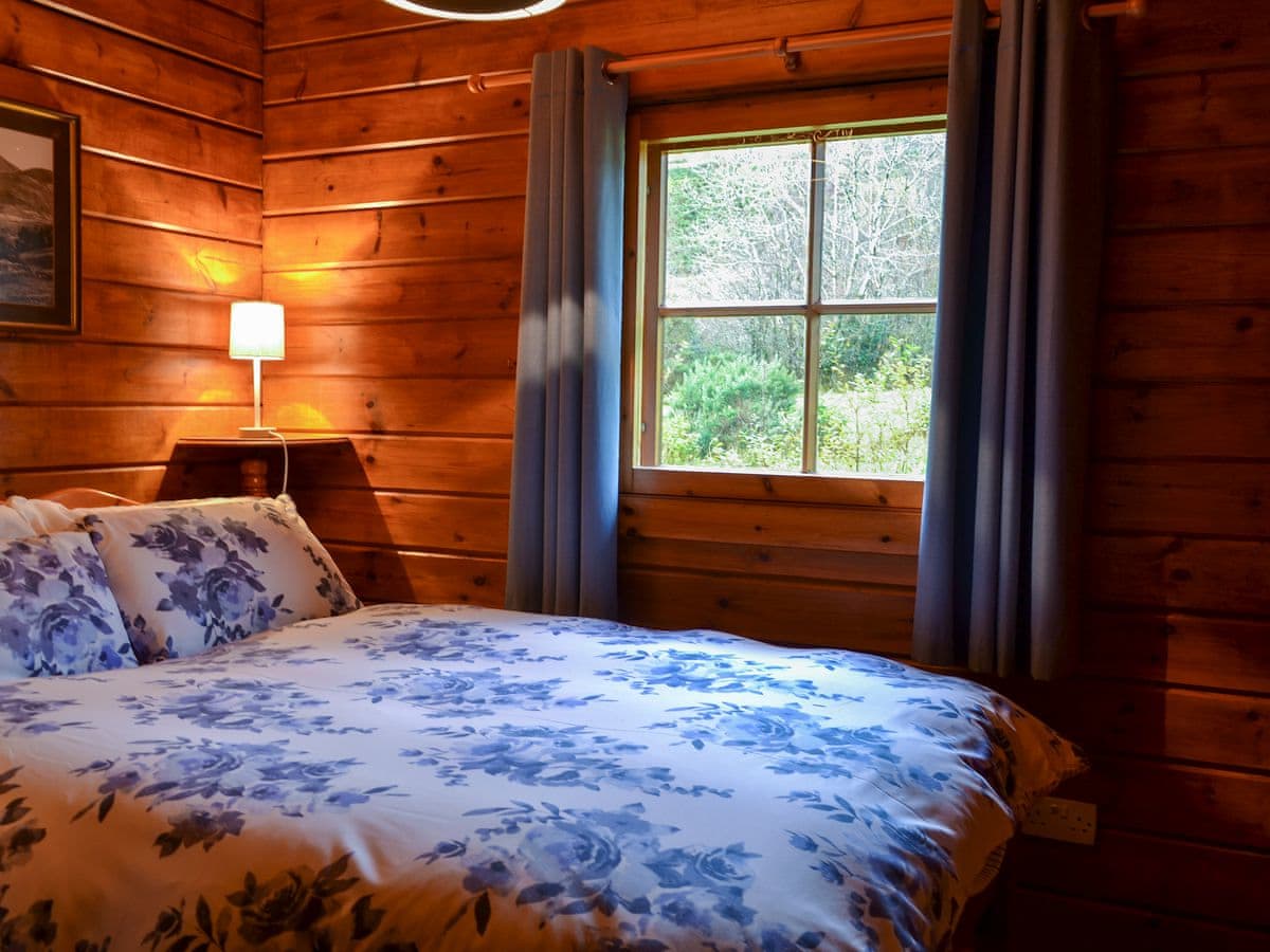 Dontra Log Chalets - Dontra Log Chalet 1, listing photograph 8