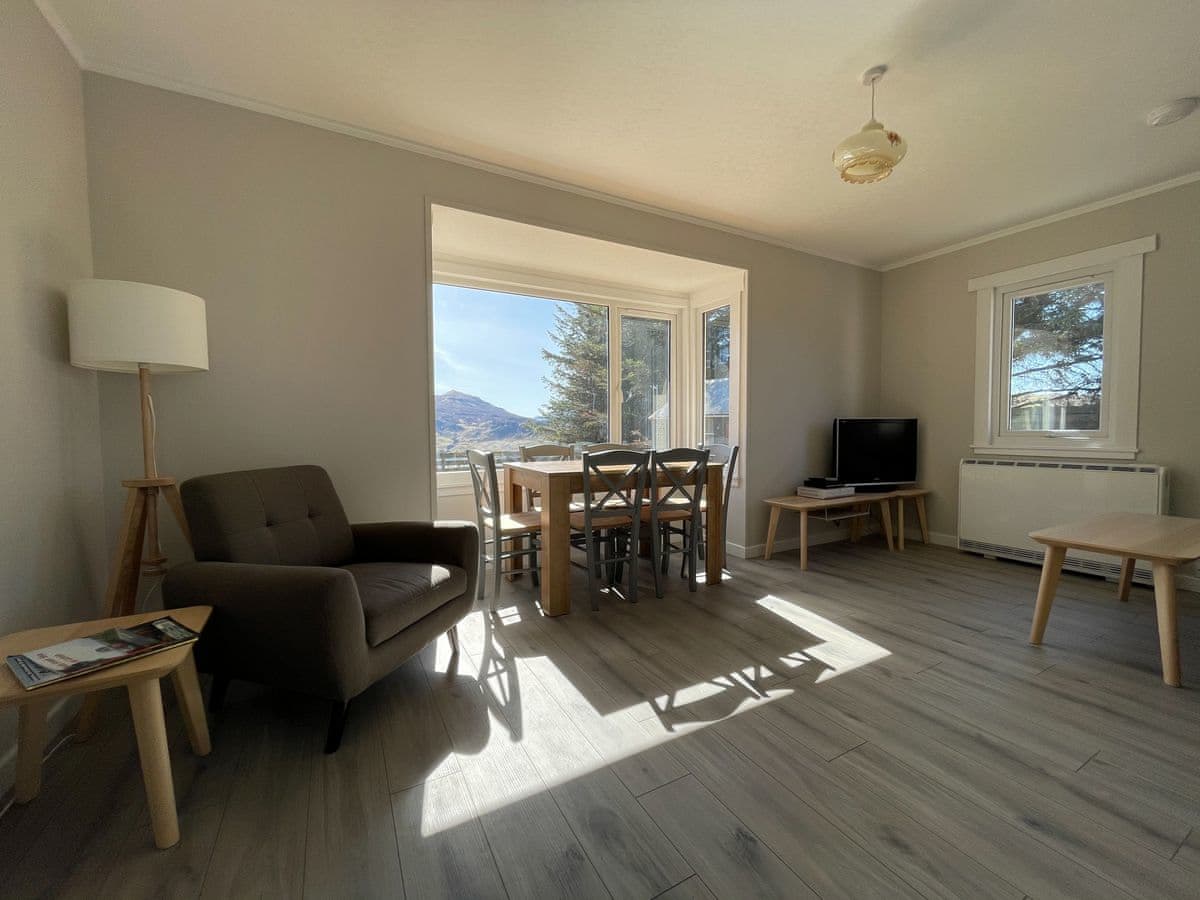 Greenhill, listing photograph 6
