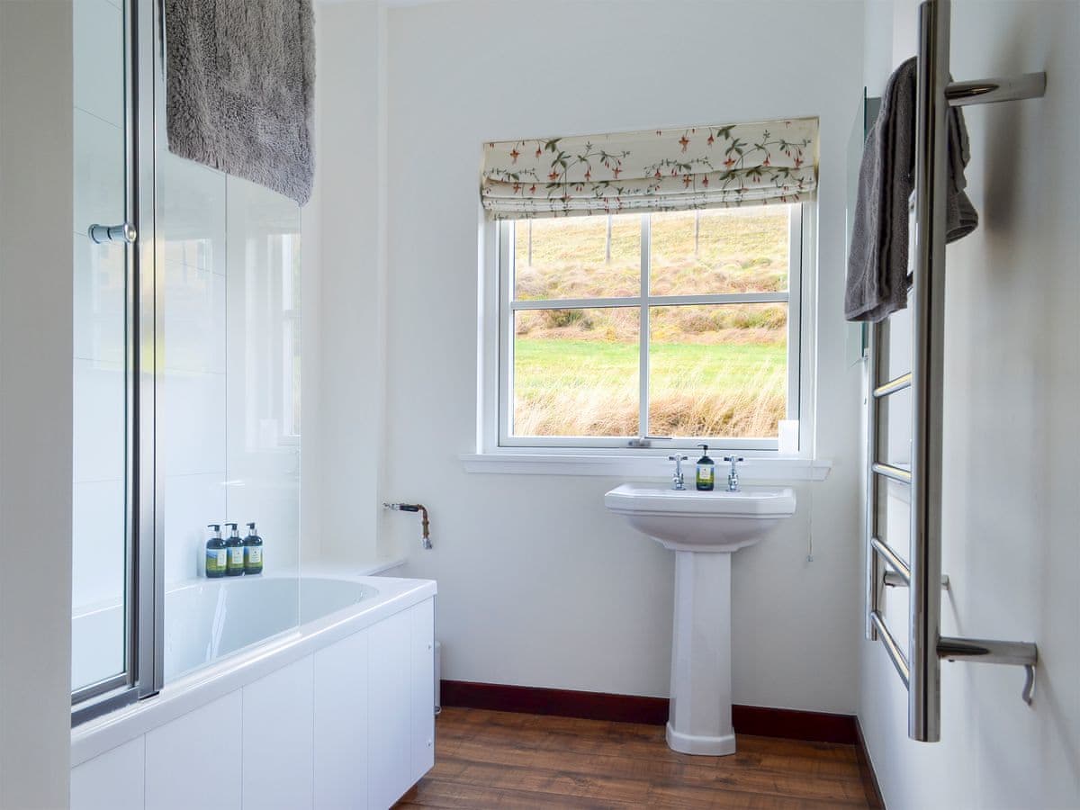 Strathconon Cottages - Braigh na Leitre, listing photograph 7