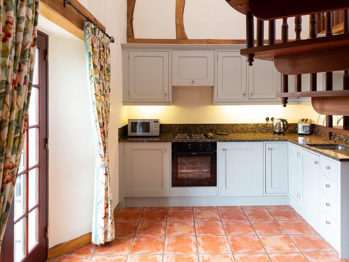 Fochy Cottage, listing photograph 5