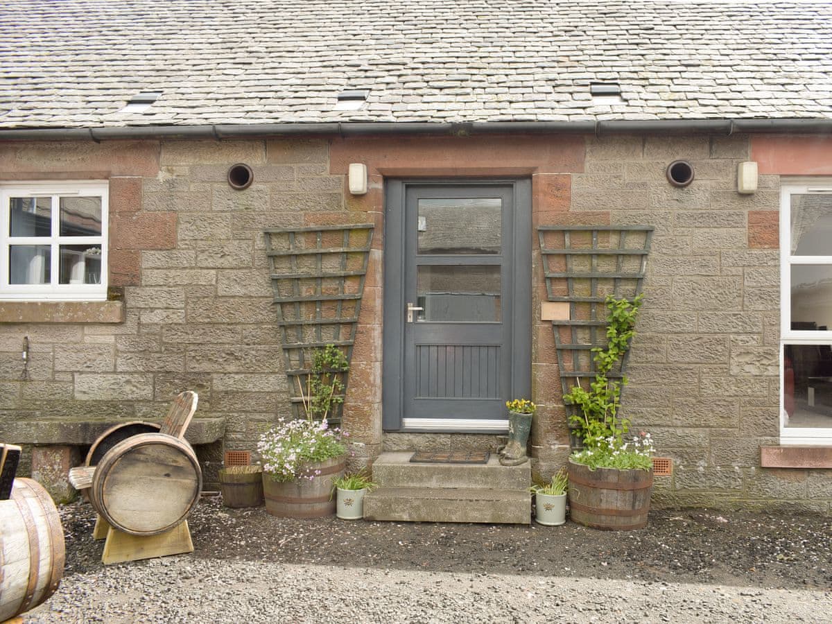 The Barn, listing photograph 12
