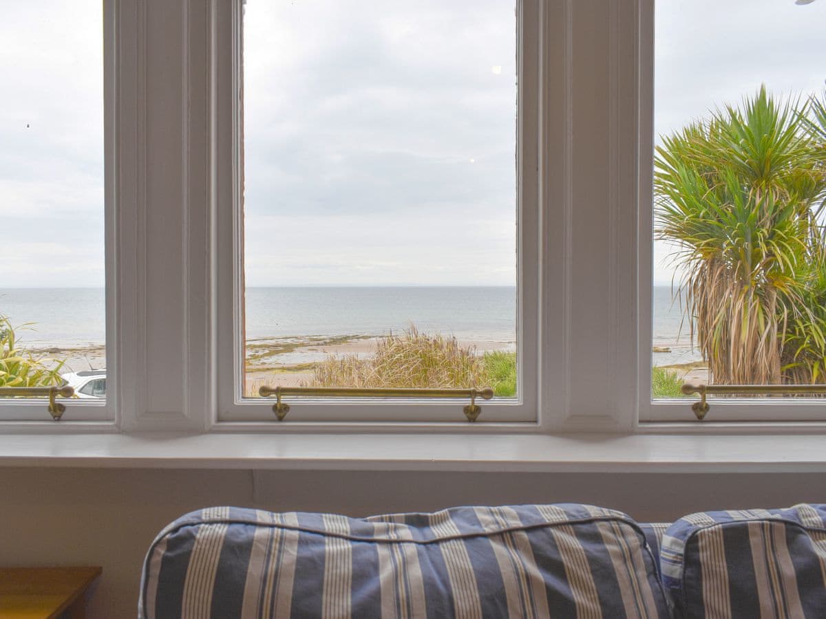 Lower Beach House, listing photograph 3
