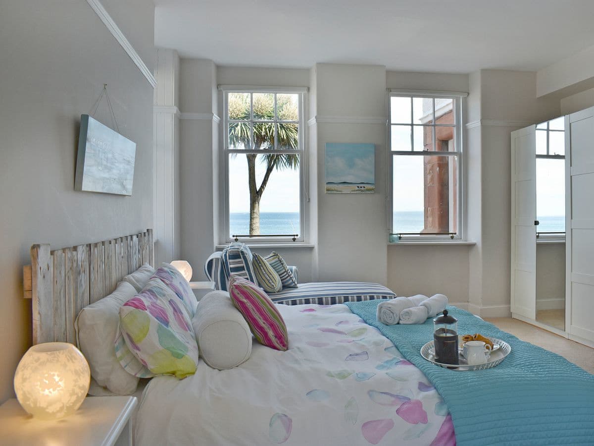 Lower Beach House, listing photograph 8