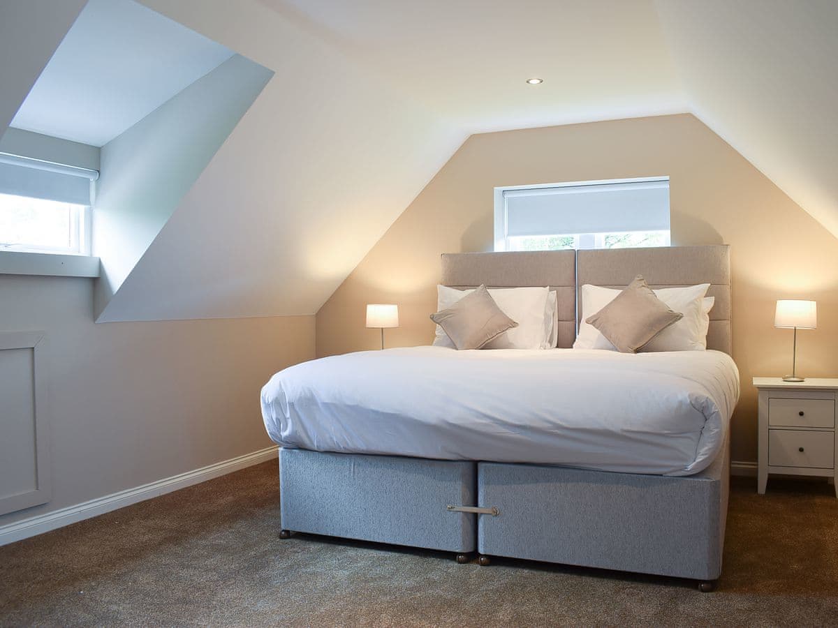 Inchrie Holiday Cottages- Forth View, listing photograph 11
