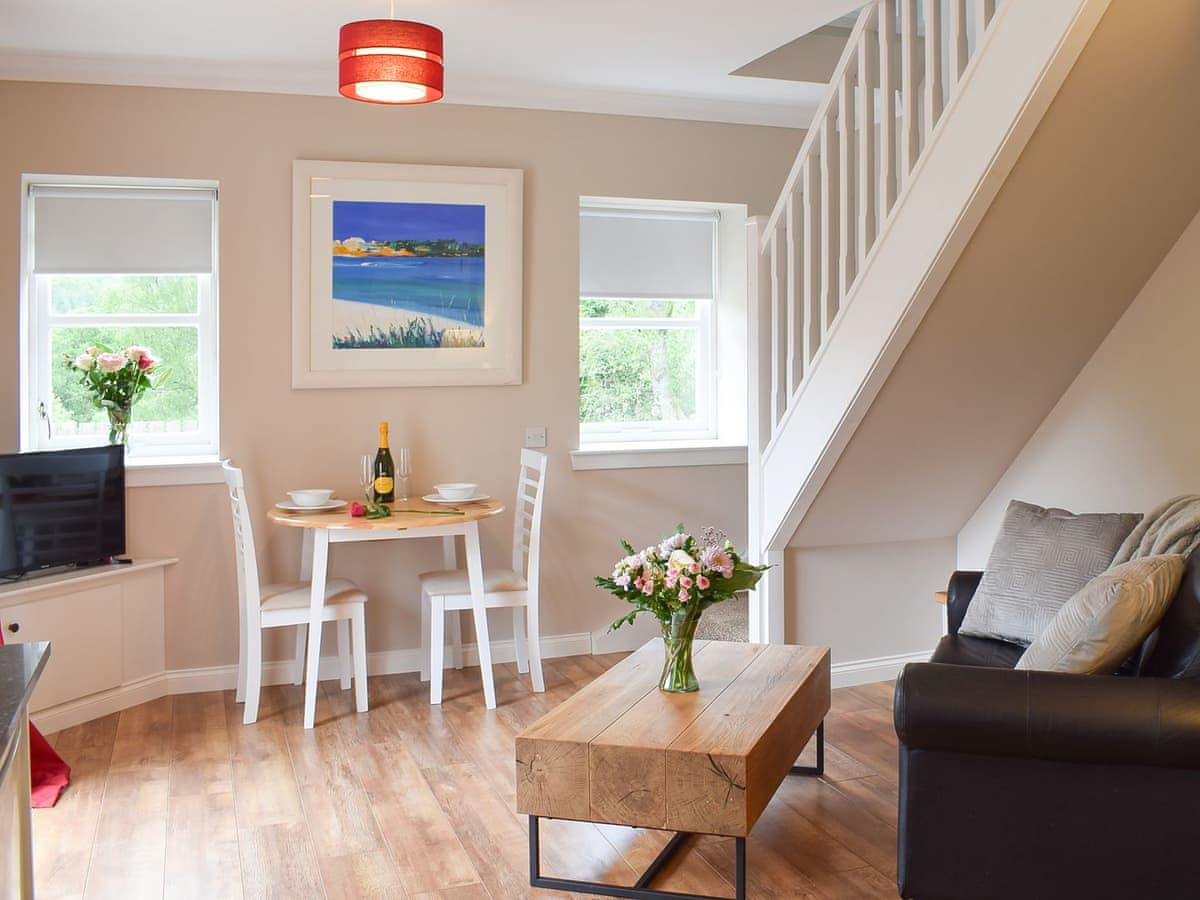 Inchrie Holiday Cottages - Faodail, listing photograph 2