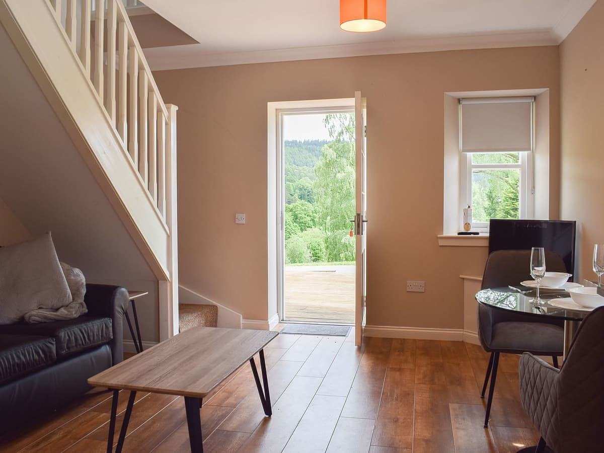 Inchrie Holiday Cottages - Fascadail, listing photograph 3