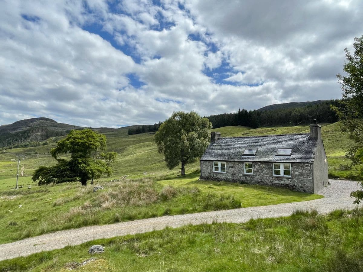 Strathconon Cottages - Glacour Studio, listing photograph 11