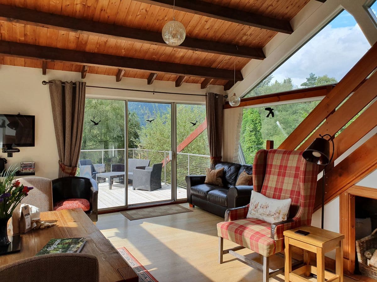 Arkaig Lodge