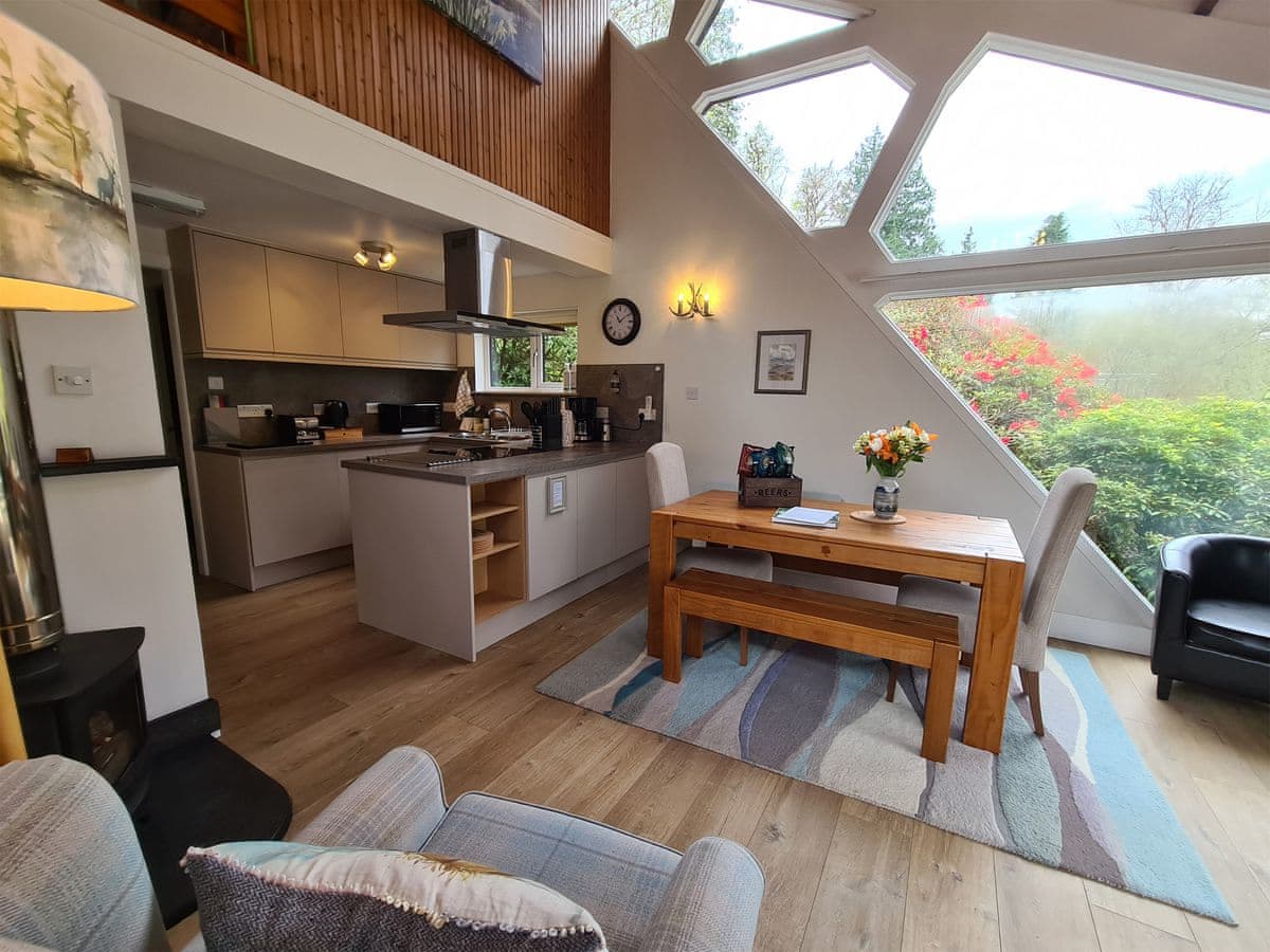 Blair Lodge, listing photograph 5